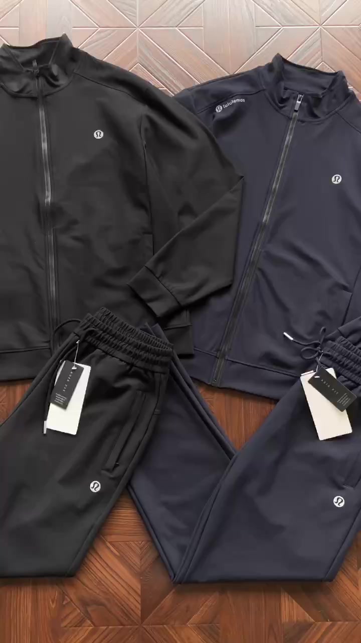 L⭐ ⭐ Ul⭐ M⭐ N Jacket Trousers · 6