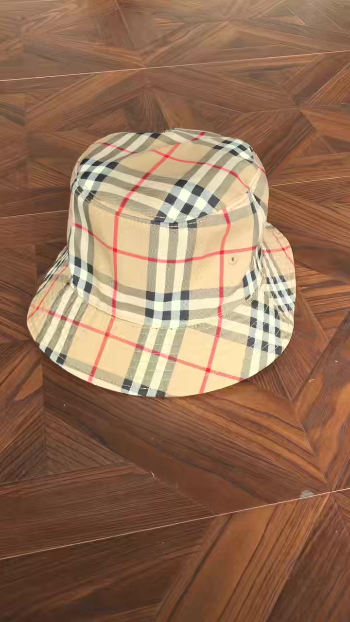 B⭐ Rb⭐ Rry Cap