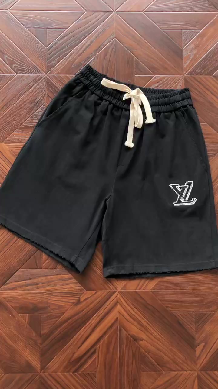 L⭐ Shorts 4