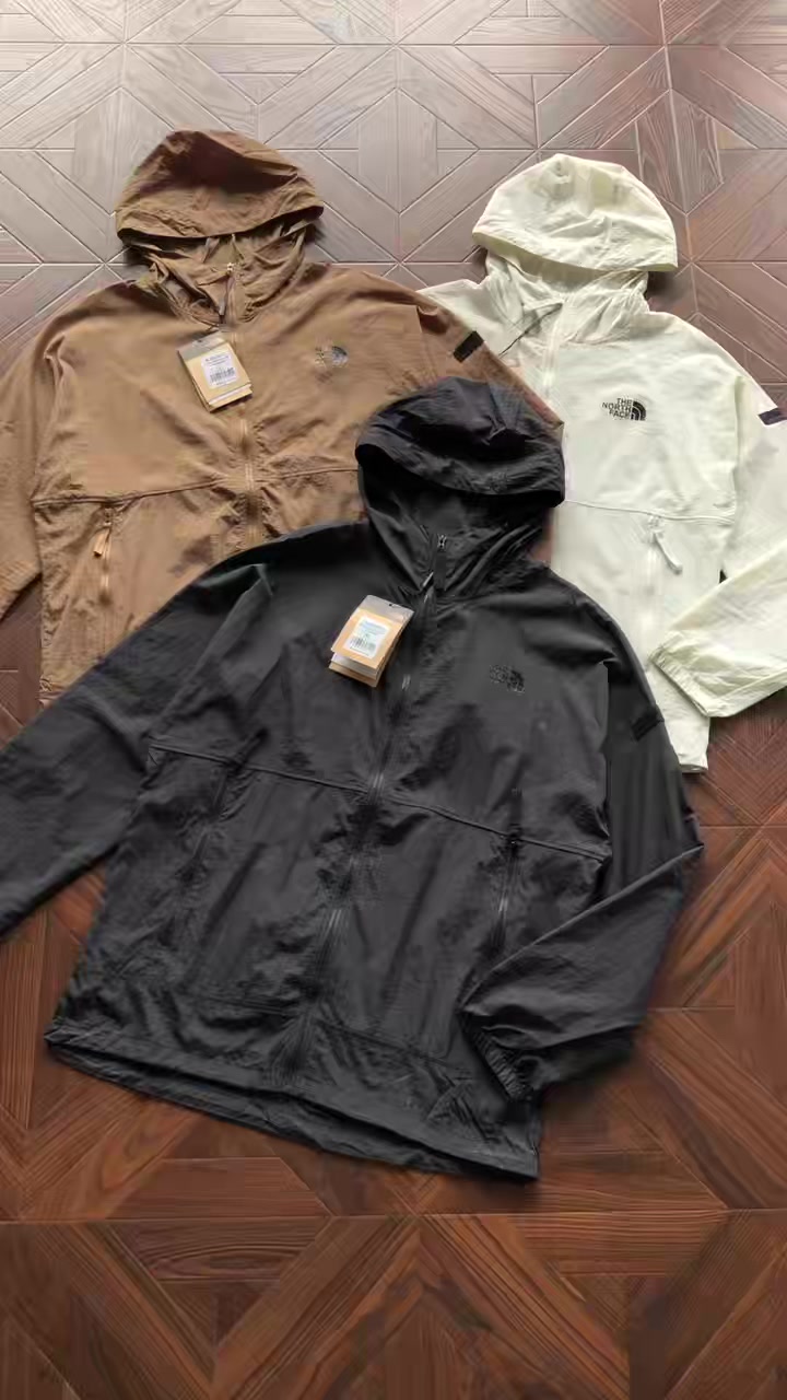 T⭐ ⭐ N⭐ ⭐ F⭐ ⭐ Jacket · 4