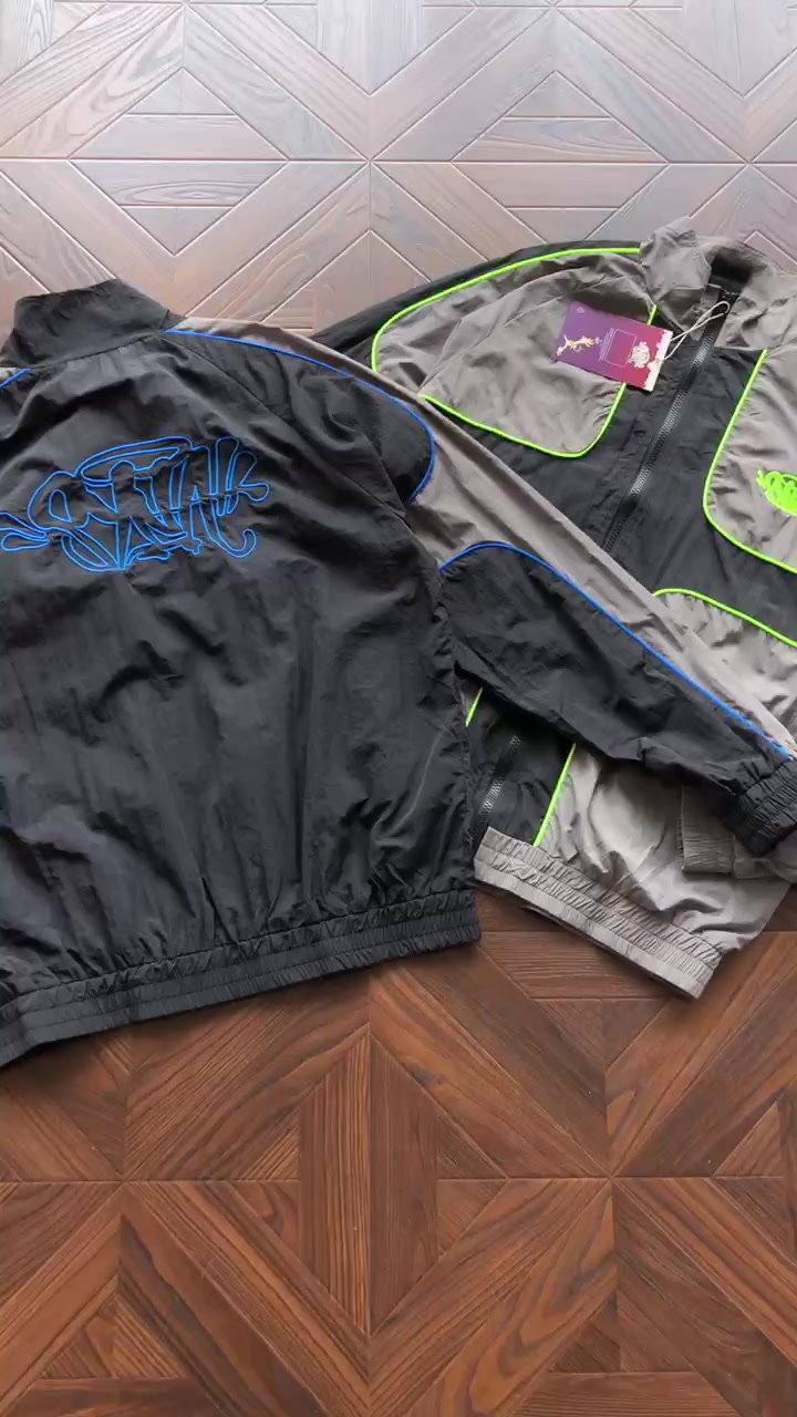 Syna Jacket 4