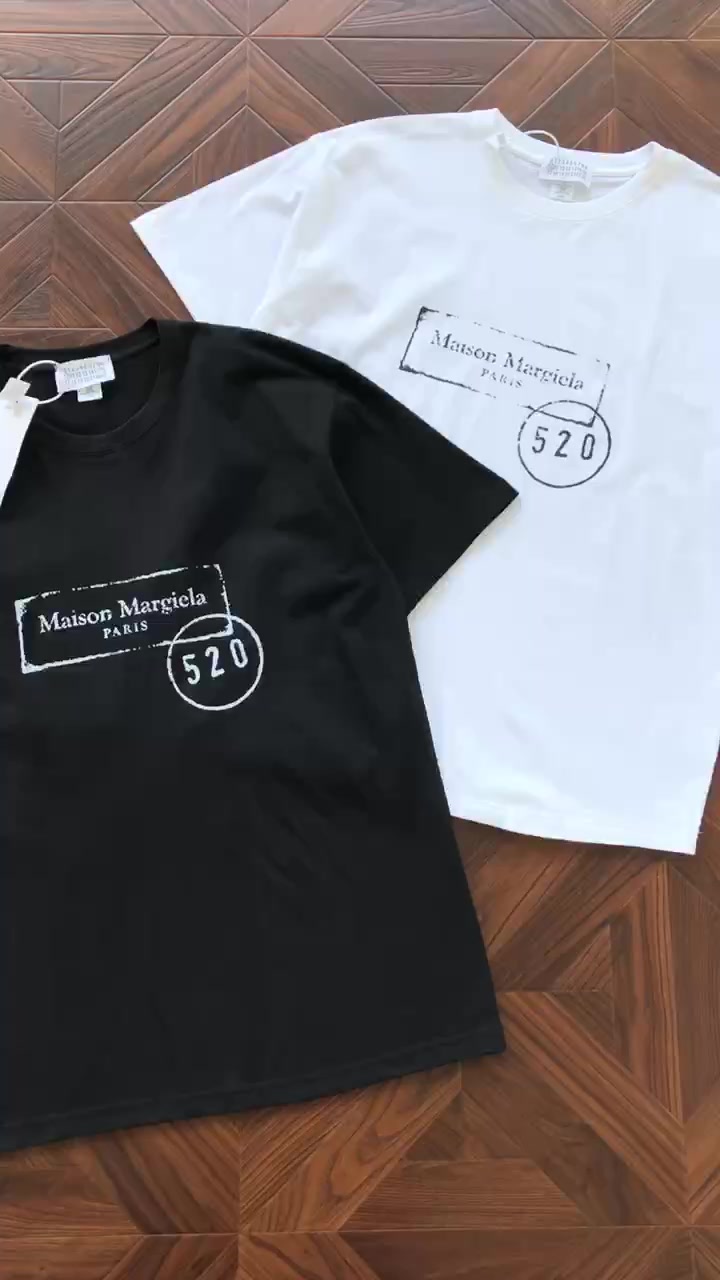 M⭐ Is⭐ N M⭐ R⭐ Ie⭐ A T-shirt · 4