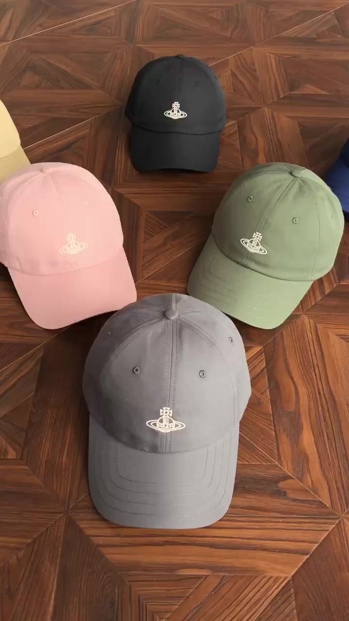 Vivienne Westwood Cap 2