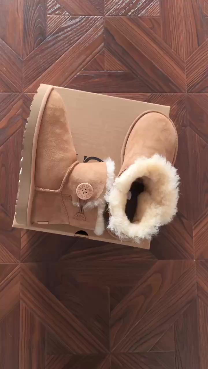 U⭐g Shoes 6