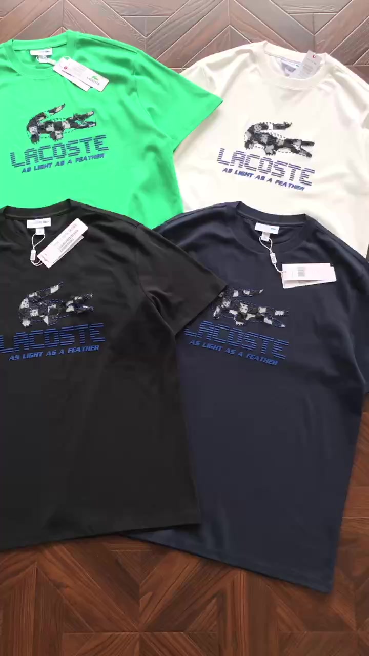 L⭐ C⭐ St⭐ T-shirt · 4