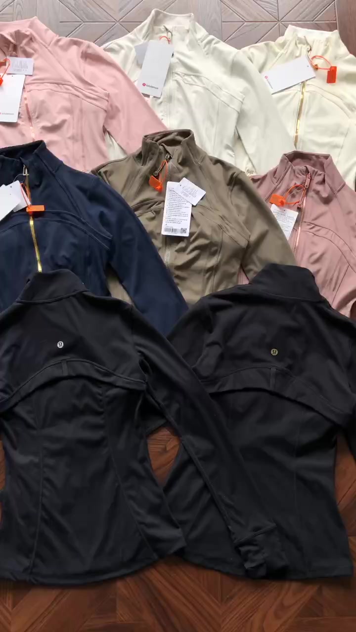 L⭐ ⭐ Ul⭐ M⭐ N Jacket 11