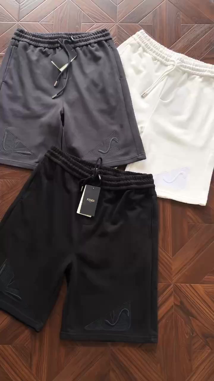 F⭐ ⭐ D⭐ Shorts · 4