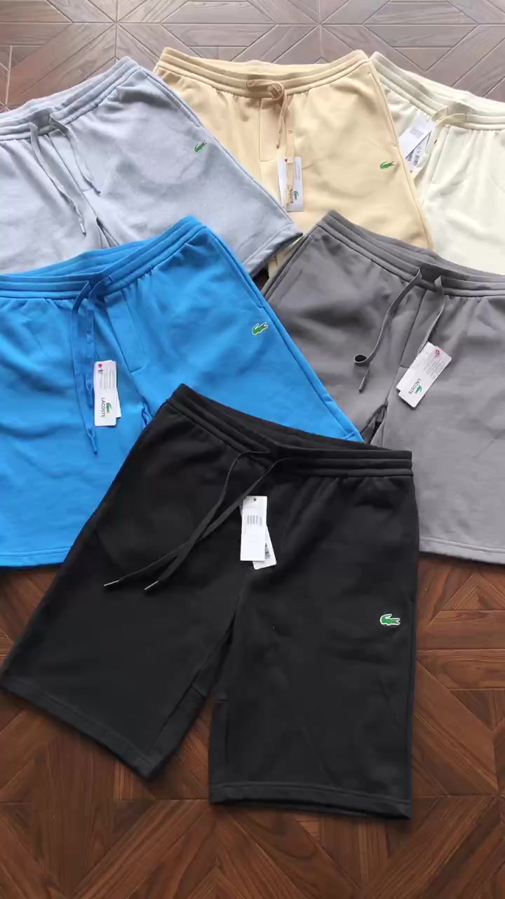 L⭐ C⭐ St⭐ Shorts · 4