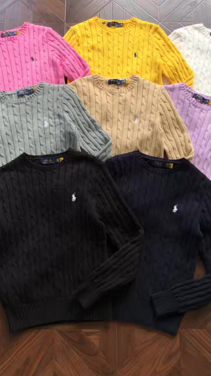R⭐l⭐ Sweater · 6