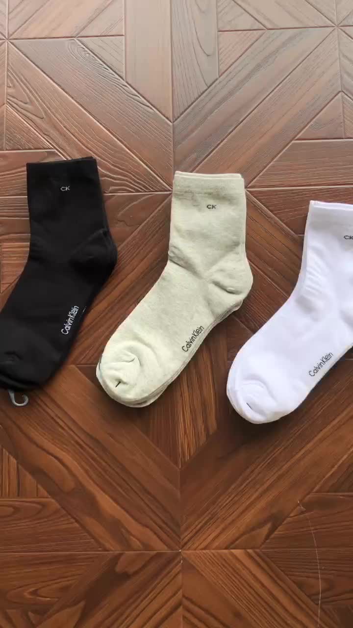 C⭐l⭐in K⭐e⭐n Socks