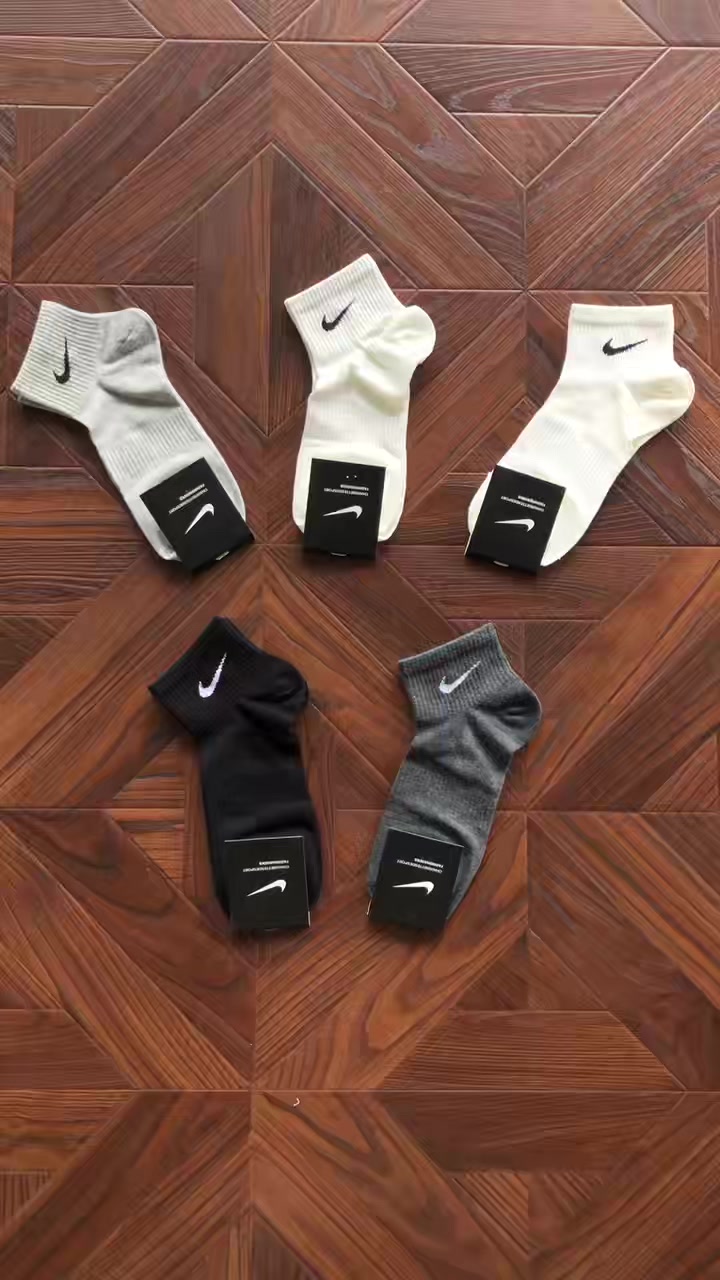 N⭐ K⭐ Socks