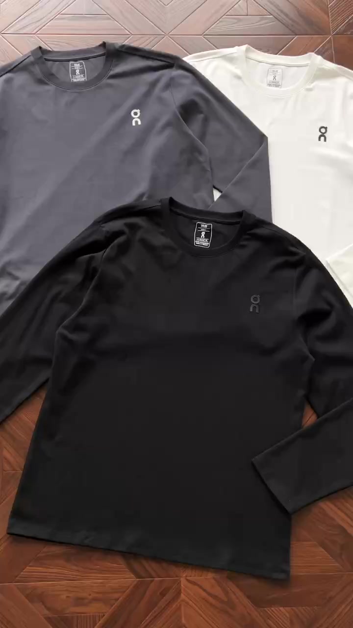 On Ru⭐ ⭐ I⭐ G Long-sleeve · 4