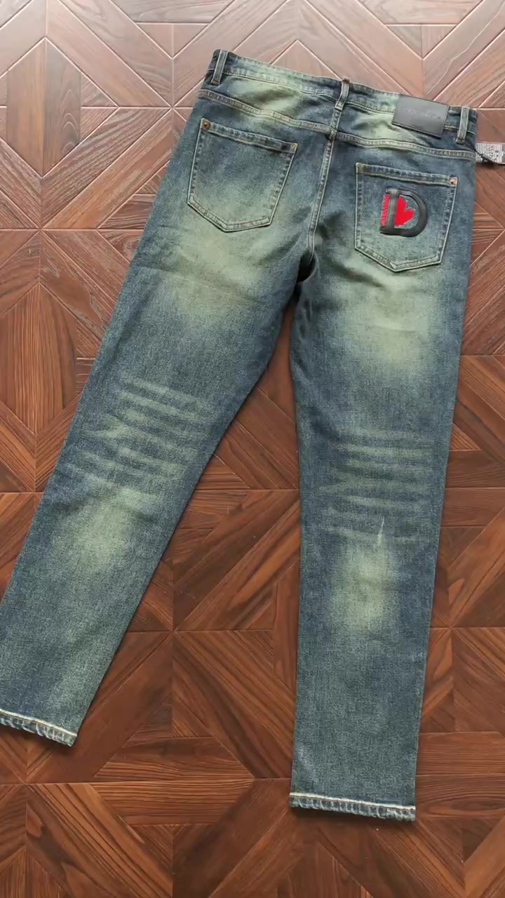 D⭐q⭐⭐r⭐d2 Trousers · 4